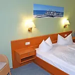 Im Appartementhaus Sellin (Rugen)